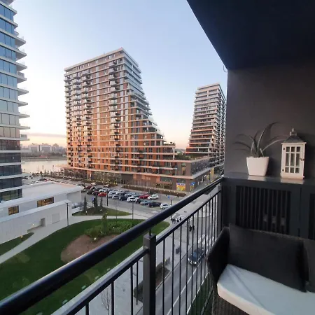 Waterfront - Na Vodi Apartment *