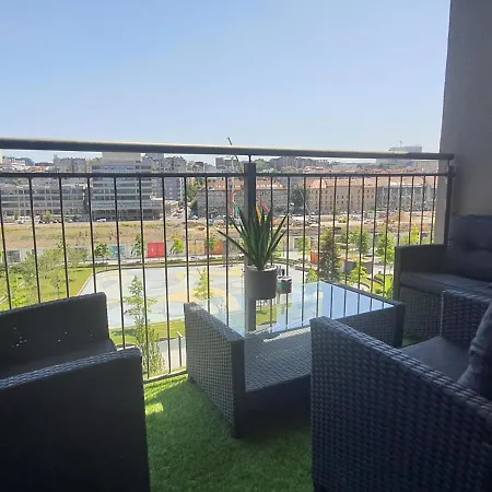 Apartment Waterfront - Na Vodi