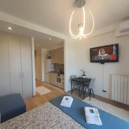 Daire Waterfront - Na Vodi