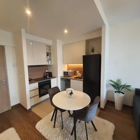 Waterfront - Na Vodi Apartment Belgrad