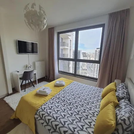 Apartment Waterfront - Na Vodi