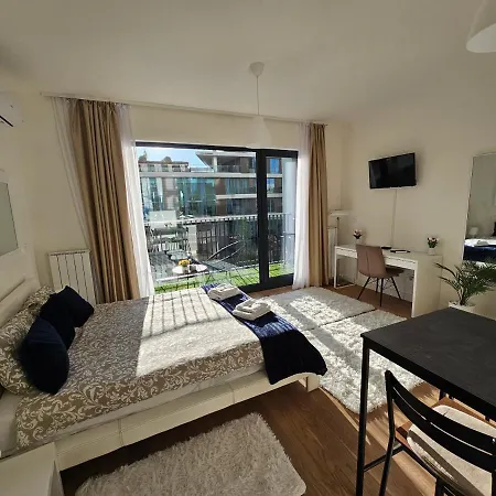 Waterfront - Na Vodi Daire Belgrad