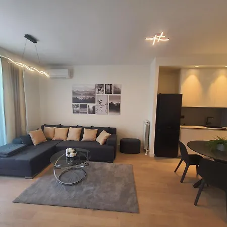 Apartment Waterfront - Na Vodi *