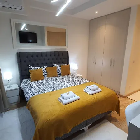 Waterfront - Na Vodi *