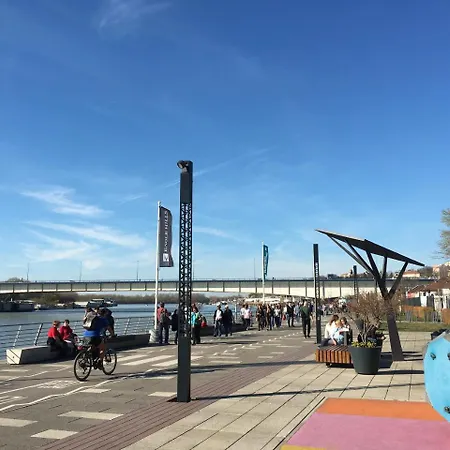 Waterfront - Na Vodi Apartment