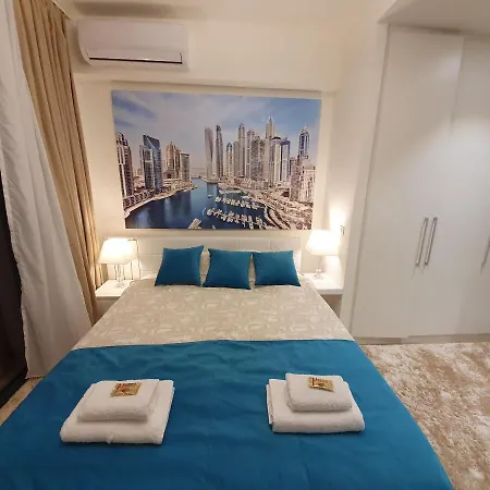 Apartment Waterfront - Na Vodi *